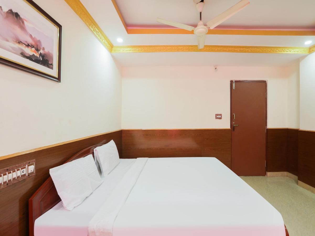 Capital O 84002 Hotel Top In Town President Kushālnagar 外观 照片